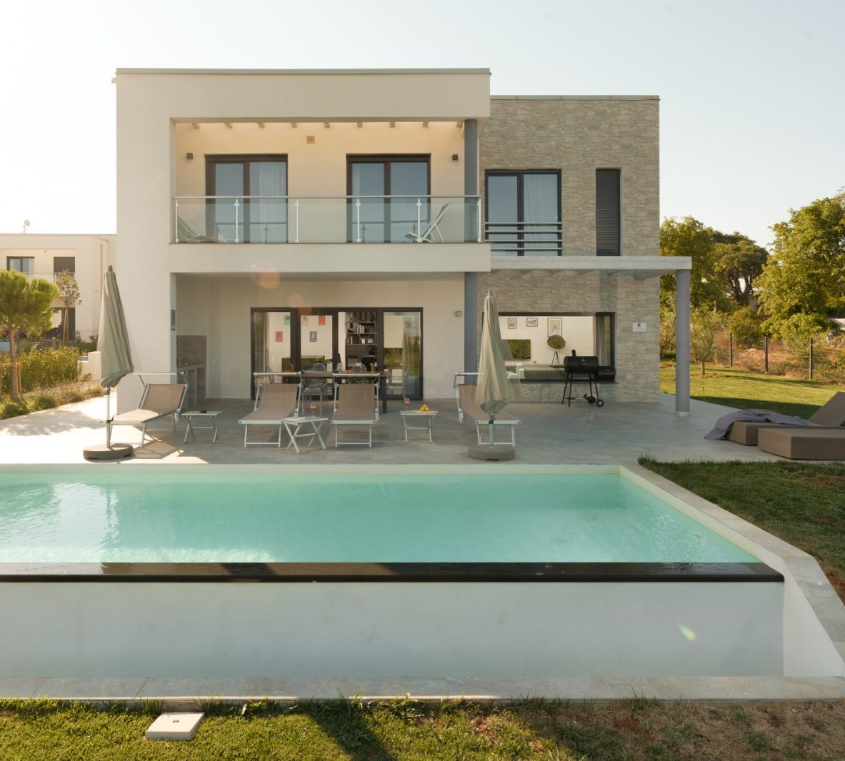 Villa Monte Alba in Krnica mit Infinity-Pool